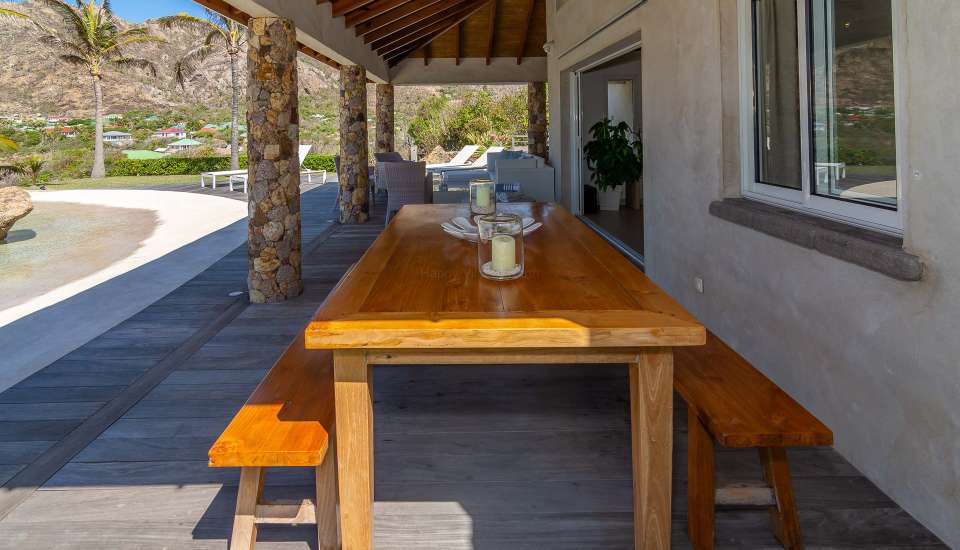 Villa-La Roche dans l'eau-StBarth-7