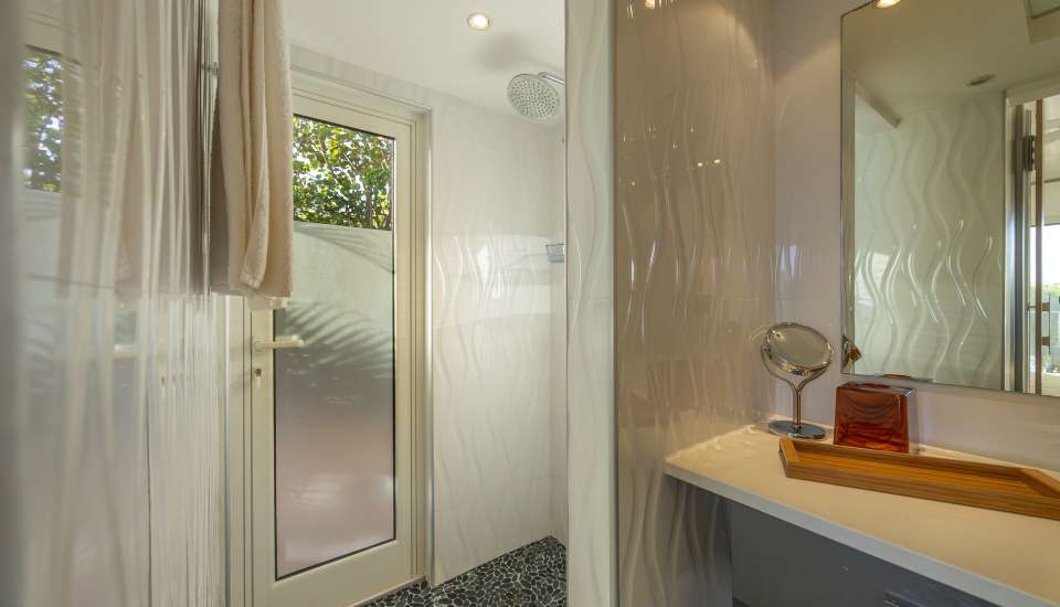 VillaMirandeChambre1-Aout2025-KenzoKhanstbarth