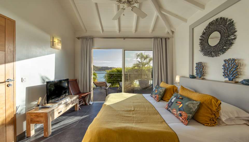 VillaMirandeChambre1-Aout2025-KenzoKhanstbarth