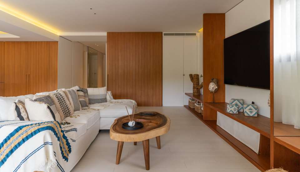 AptSeven-StBarth22