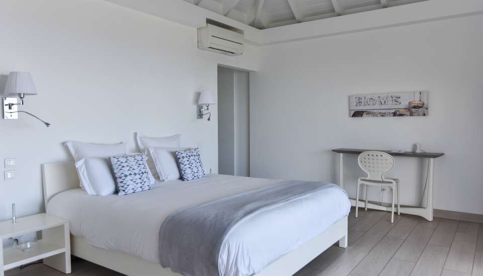 Villa-Aucoeurdurocher-StBarth-6