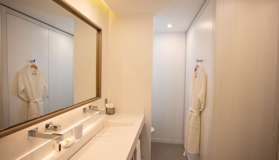 VillaGoodVibration50