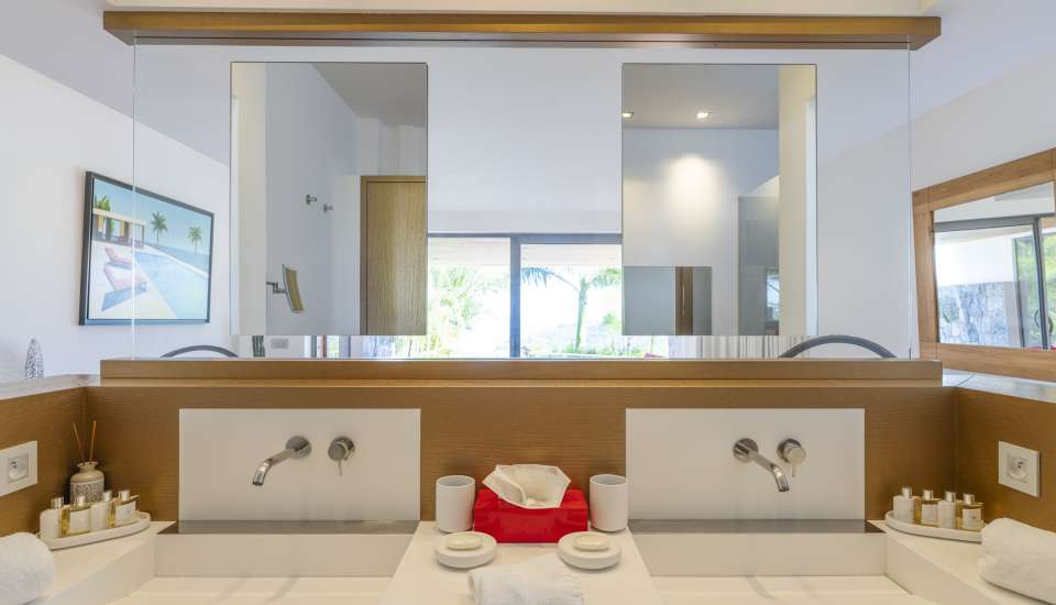 VillaLoukoko-HauteDef-JeanneLEMENN-31-Bedroom4BAS5