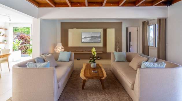Villa-La Roche dans l'eau-StBarth-13