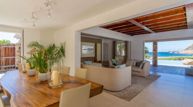 Villa-La Roche dans l'eau-StBarth-15