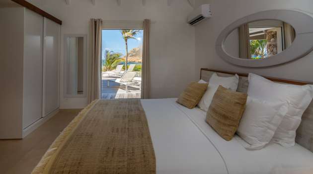 Villa-La Roche dans l'eau-StBarth-22