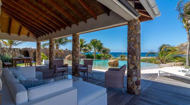 Villa-La Roche dans l'eau-StBarth-3
