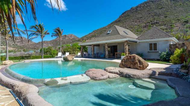 Villa-La Roche dans l'eau-StBarth-9