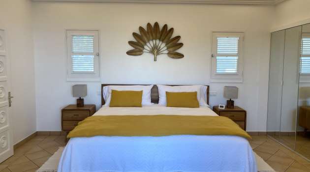 villa-aja-bedroom-1
