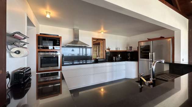 Villa-Kyr-StBarth-1