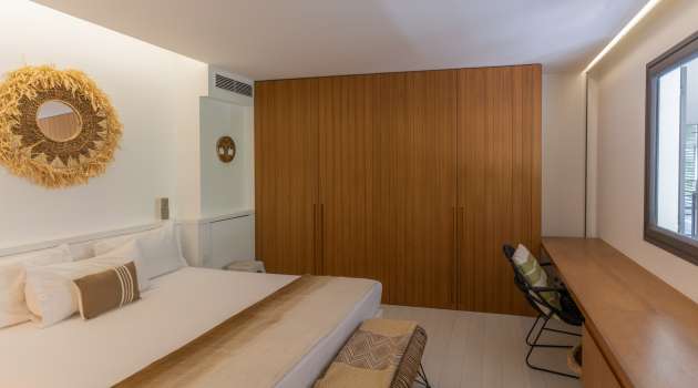 AptSeven-StBarth1