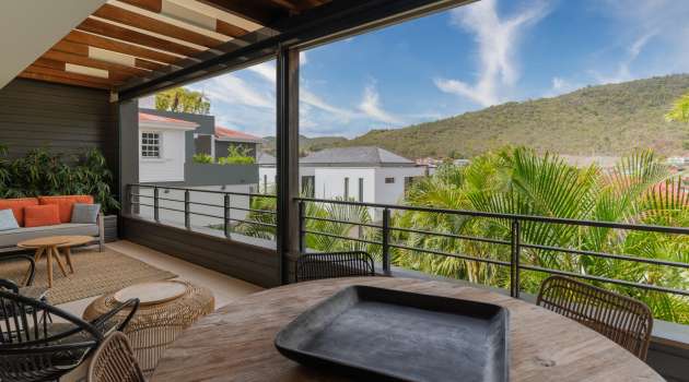 AptSeven-StBarth17