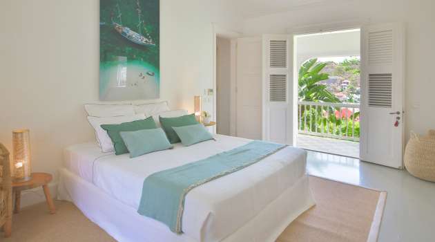 Villa-GustaviaViews-StBarth-10