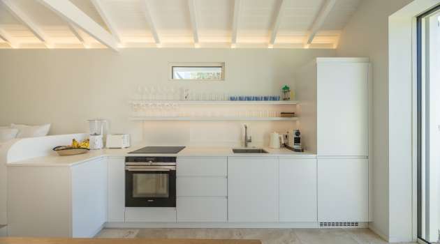 TheYellowHut-Juillet2025-KenzoKhanstbarth