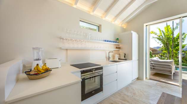 TheYellowHut-Juillet2025-KenzoKhanstbarth