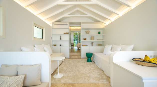 TheYellowHut-Juillet2025-KenzoKhanstbarth