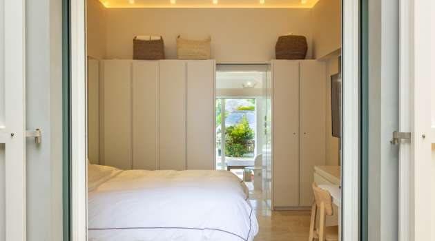 TheYellowHut-Juillet2025-KenzoKhanstbarth