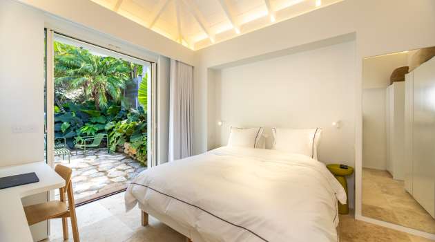 TheYellowHut-Juillet2025-KenzoKhanstbarth