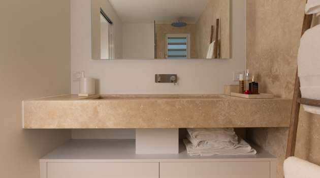 TheYellowHut-Juillet2025-KenzoKhanstbarth