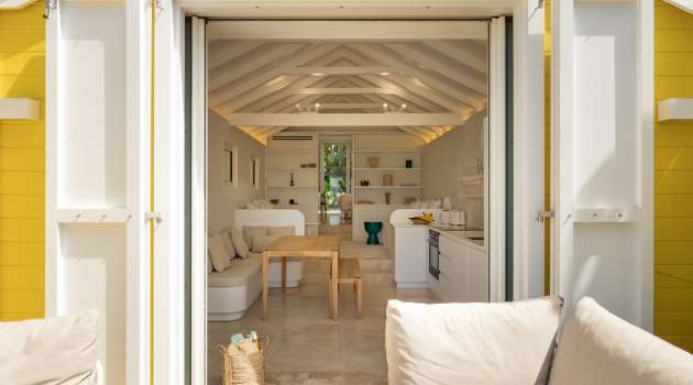 TheYellowHut-Juillet2025-KenzoKhanstbarth