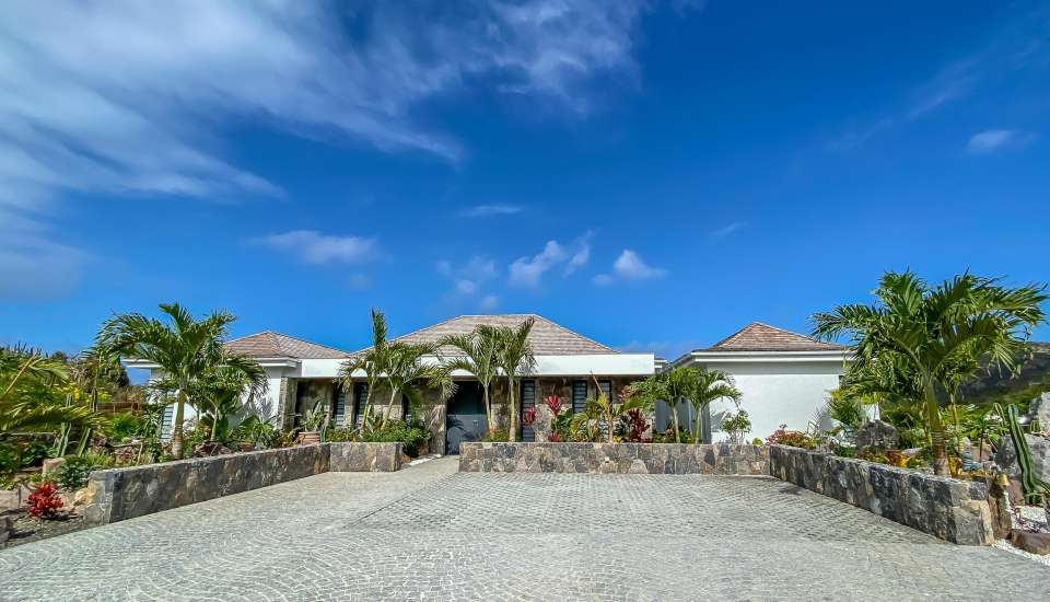 Villa-Dadaye-StBarth-1