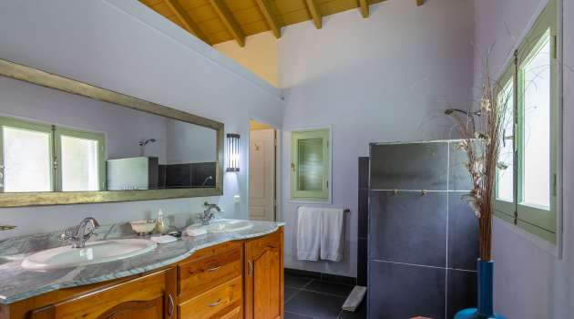 Villa-African Queen-StBarth-24