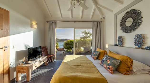 VillaMirandeChambre1-Aout2025-KenzoKhanstbarth