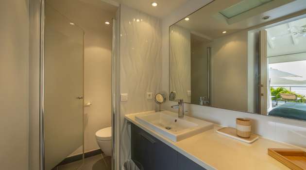 VillaMirandeChambre2-Aout2025-KenzoKhanstbarth