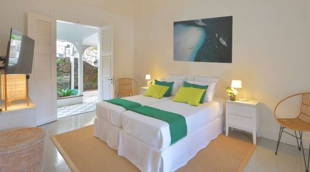 Villa-GustaviaViews-StBarth-6