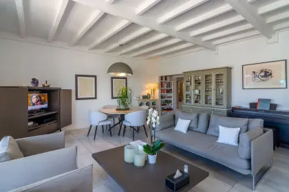 Suite Harbour · 5