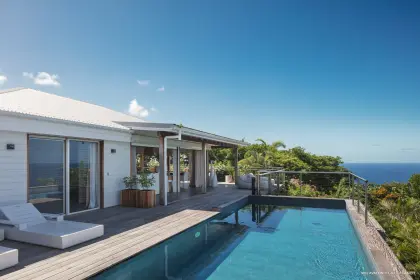 Villa Avalon · 4