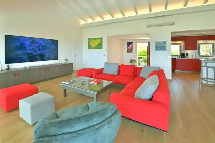 Villa Voyage · 5