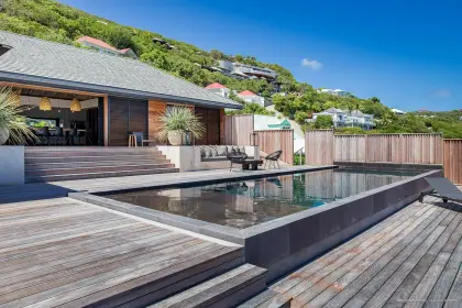 Villa Blackstone · 5