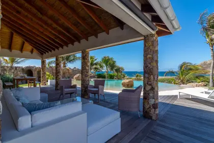 Villa La Roche dans l'Eau · 3