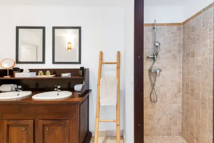 Villa Petit St Louis