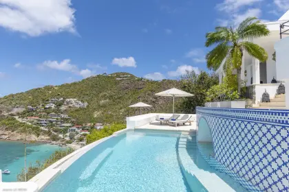 Villa Mauresque · 3