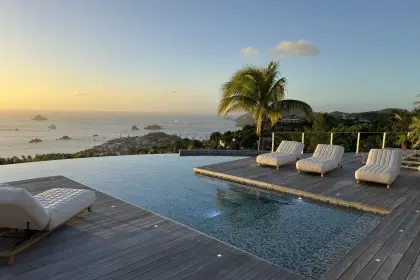 Villa Blue Swan