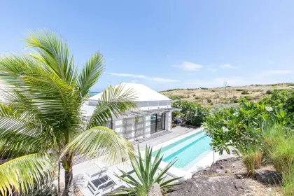 Villa Borderline · 5