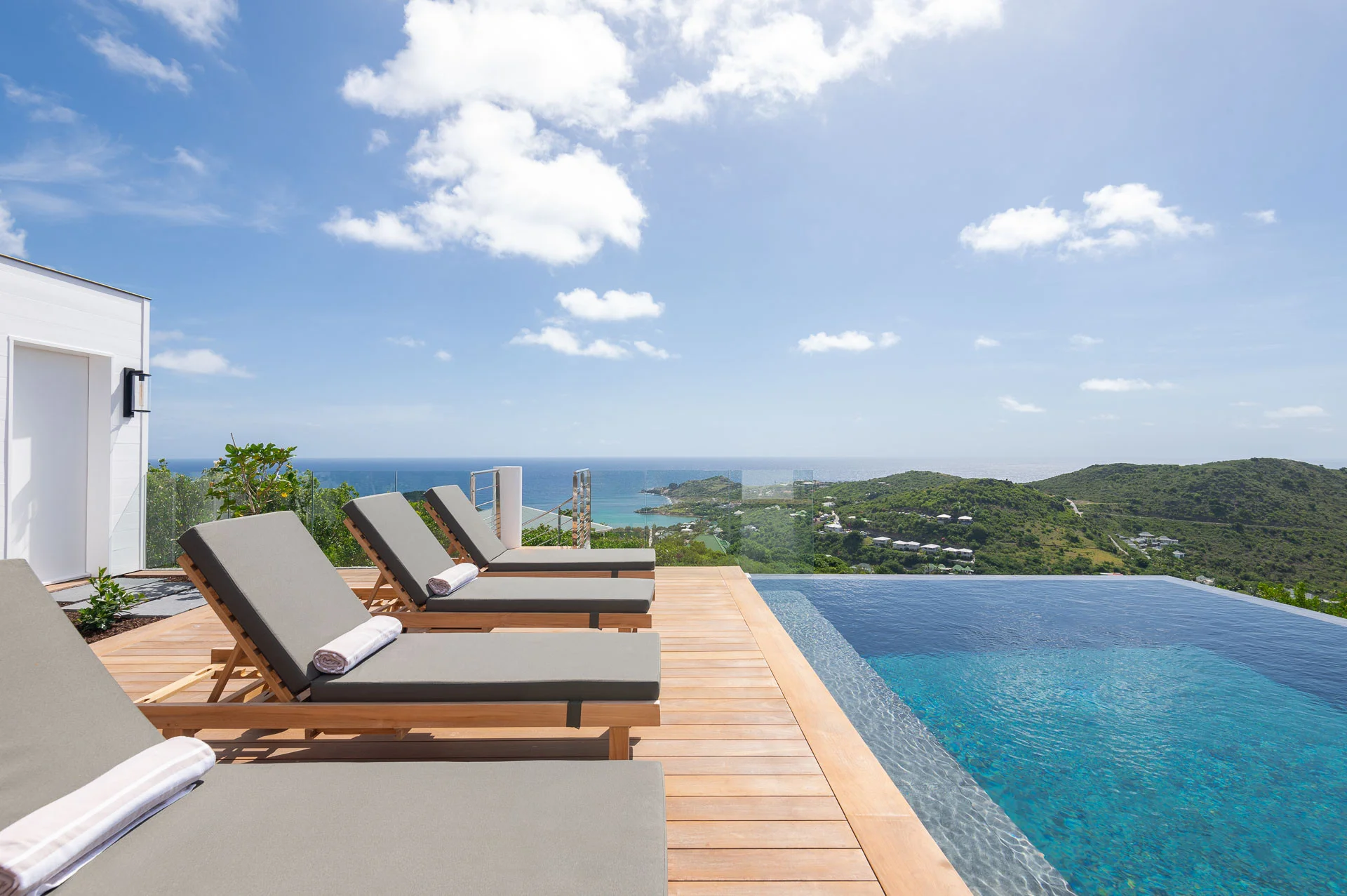 Villa Scarlett